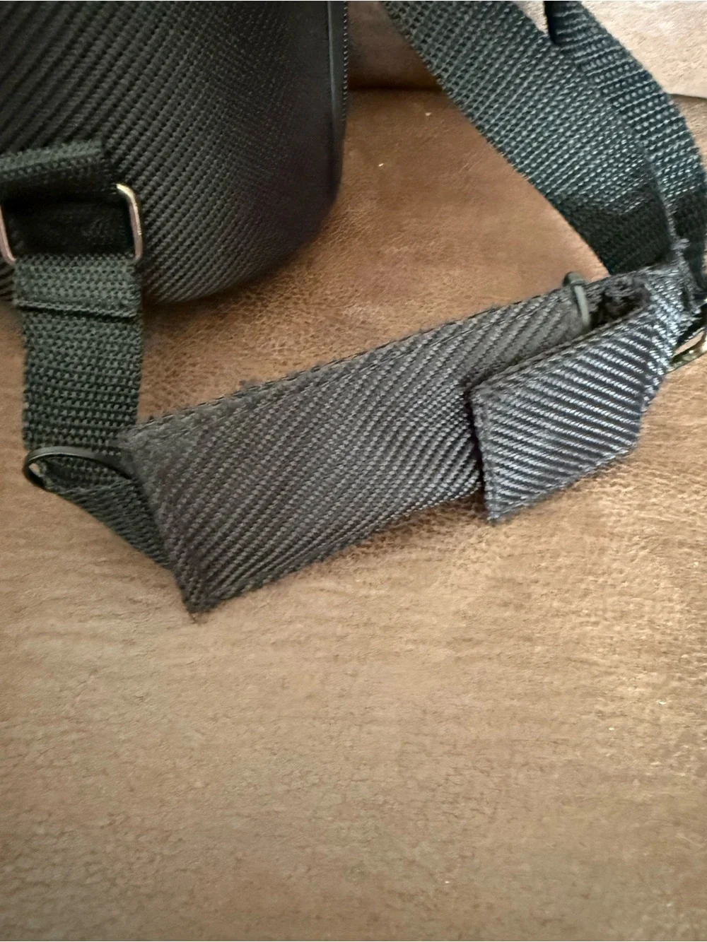 Caddy-O Insulated Wine Bottle Cooler Shoulder Strap Carrier Tote Bag Black